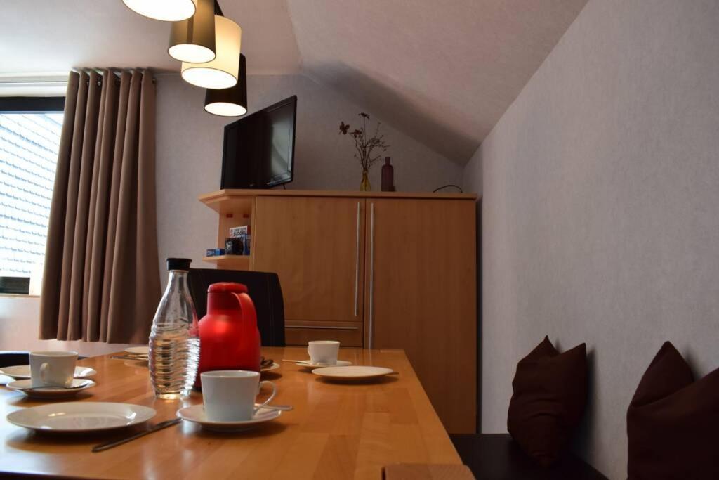 Ferienwohnung Koelbel Familienurlaub In Der Natur Schmallenberg Exterior photo